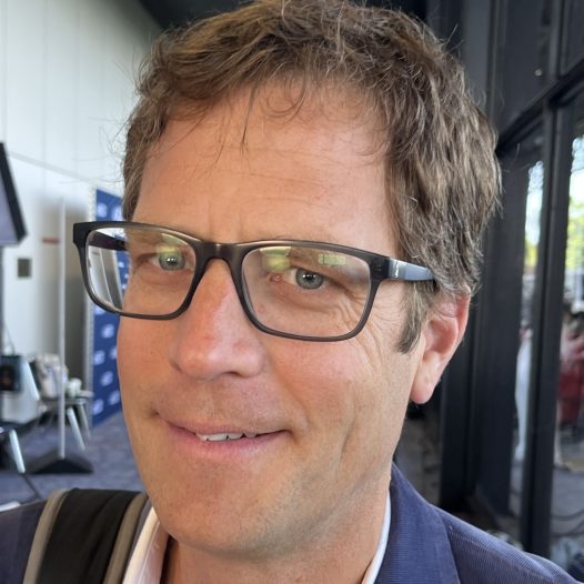 Christopher Booth MD, Canada