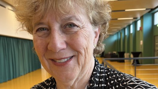 Laura J. van 't Veer, PhD