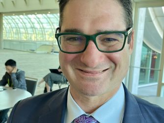 Jonathan Wesley Riess MD